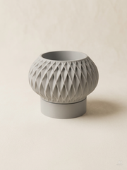 Vaso a rombi Velux grigio chiaro con sottovaso, design moderno stampato in 3D per piante da interno